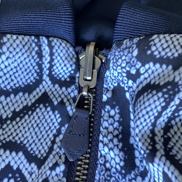 COPY - Navy Snake Inspired 2 way jacket - Picture 3 of 5